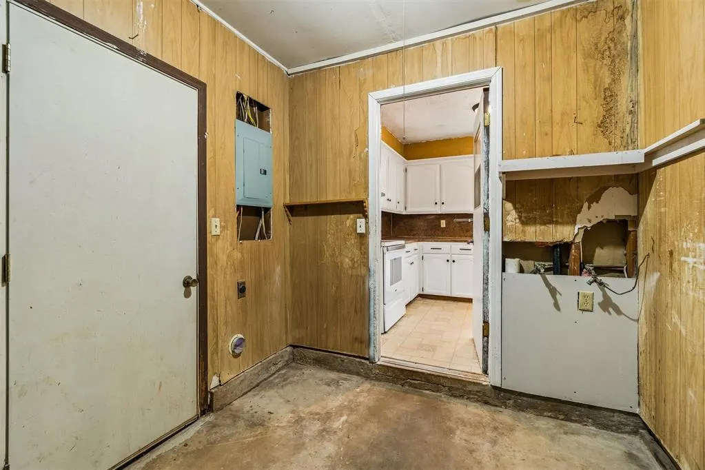 Photo 23 — 220 S Silver Drive, Mustang, OK 73064