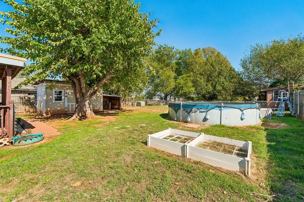 Photo 30 — 220 S Silver Drive, Mustang, OK 73064