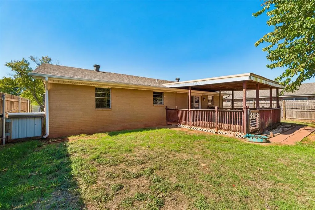 Photo 31 — 220 S Silver Drive, Mustang, OK 73064