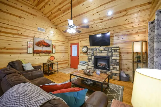Photo 4 — 81 Bent Pine Trail, Broken Bow, OK 74728