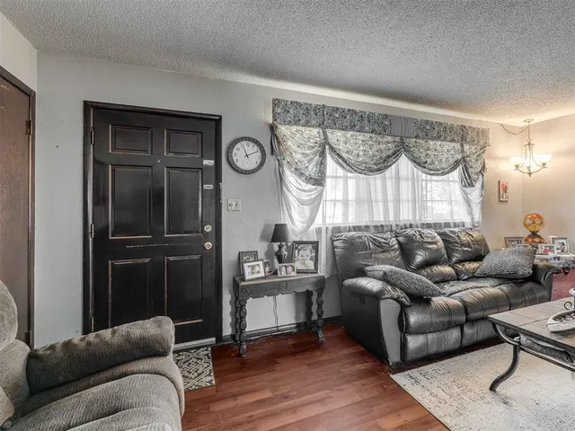 Photo 6 — 1400 Vickie Drive, Del City, OK 73115