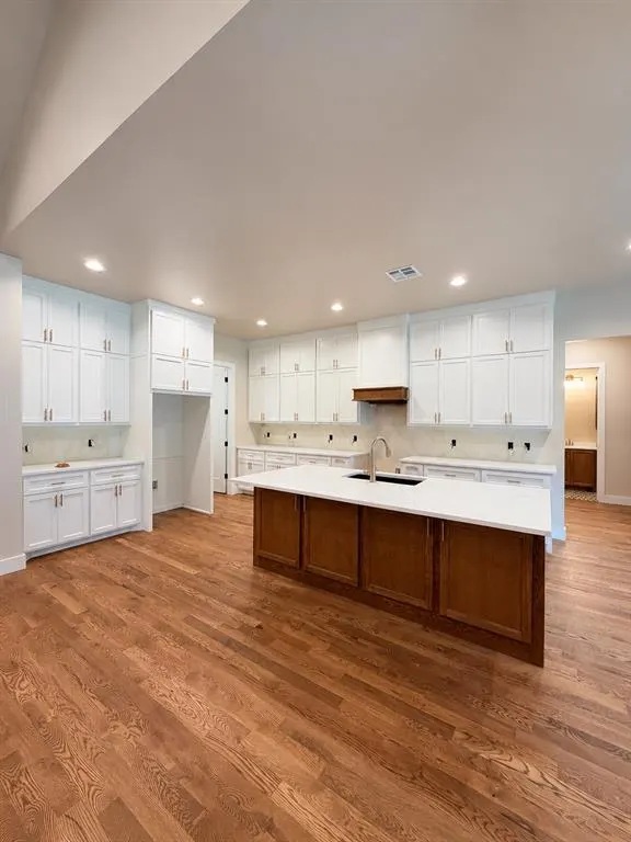 Photo 12 — 21113 Reserve Circle, Harrah, OK 73045