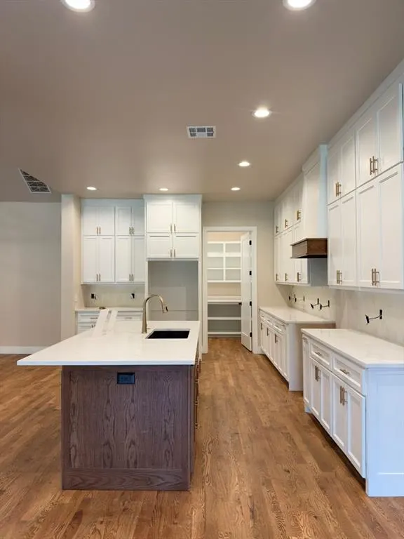 Photo 14 — 21113 Reserve Circle, Harrah, OK 73045