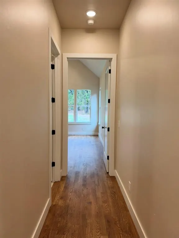 Photo 22 — 21113 Reserve Circle, Harrah, OK 73045