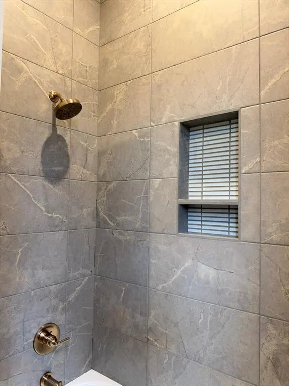 Photo 44 — 21113 Reserve Circle, Harrah, OK 73045