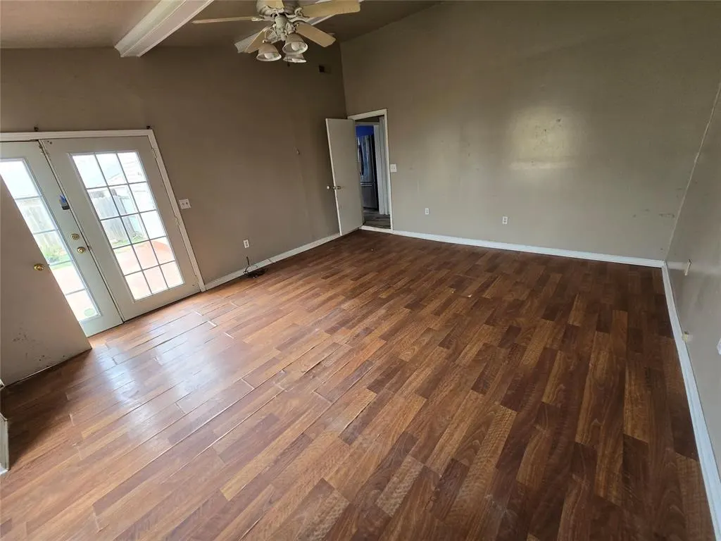 Photo 4 — 223 S Oak Street, Apache, OK 73006