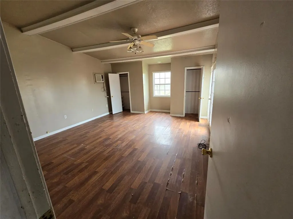 Photo 6 — 223 S Oak Street, Apache, OK 73006