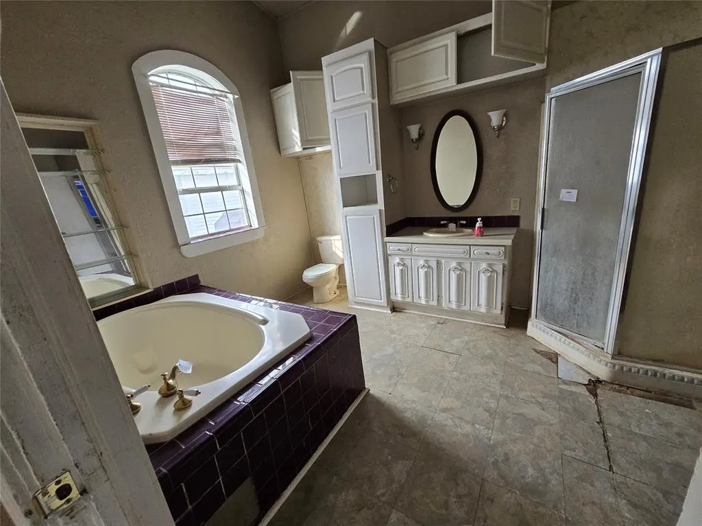 Photo 24 — 223 S Oak Street, Apache, OK 73006