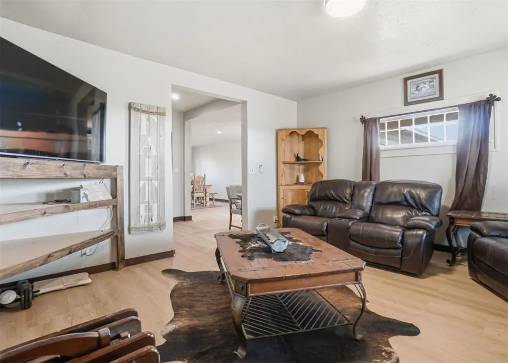Photo 5 — 20319 E 1110 Road, Elk City, OK 73644