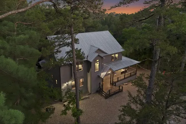 Photo 2 — 172 Dory Lane, Broken Bow, OK 74728