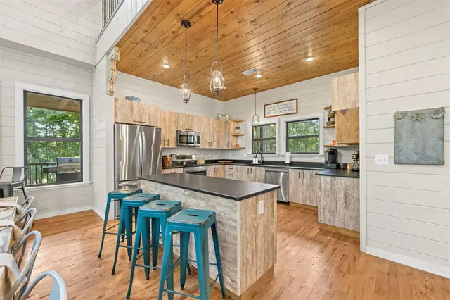 Photo 6 — 172 Dory Lane, Broken Bow, OK 74728