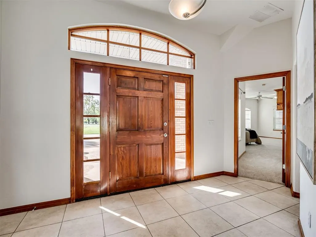 Photo 10 — 11105 Burning Oaks Drive, Oklahoma City, OK 73150