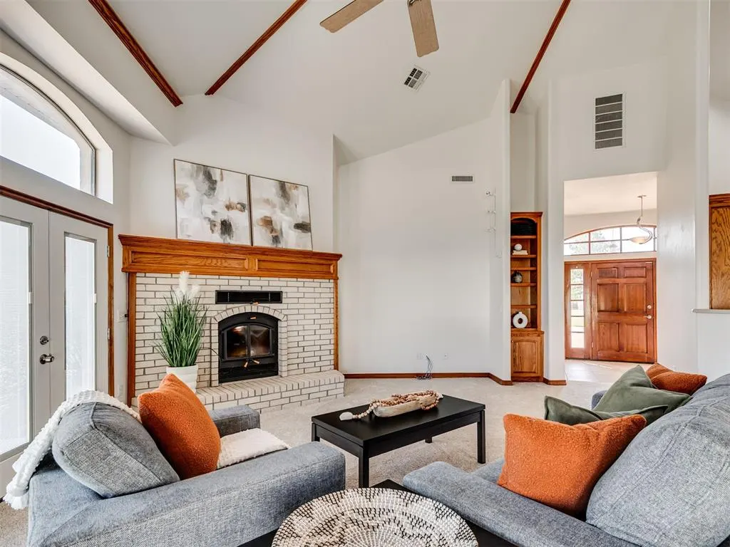 Photo 13 — 11105 Burning Oaks Drive, Oklahoma City, OK 73150