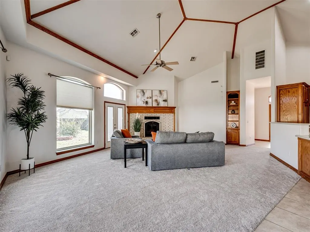 Photo 14 — 11105 Burning Oaks Drive, Oklahoma City, OK 73150