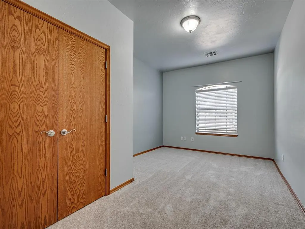 Photo 24 — 11105 Burning Oaks Drive, Oklahoma City, OK 73150