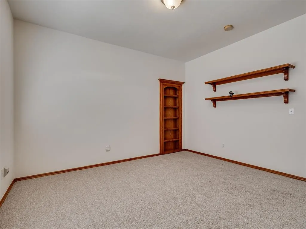 Photo 29 — 11105 Burning Oaks Drive, Oklahoma City, OK 73150