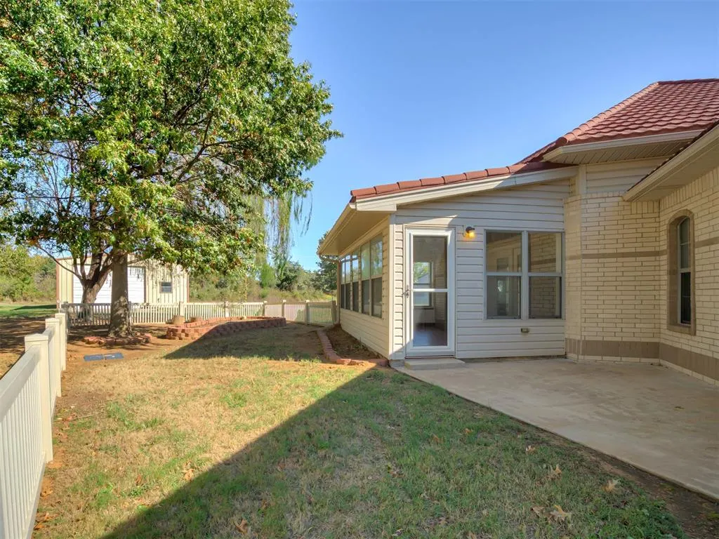 Photo 34 — 11105 Burning Oaks Drive, Oklahoma City, OK 73150