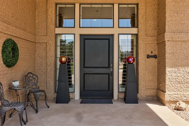 Photo 4 — 301 Carmel Valley Way, Edmond, OK 73025