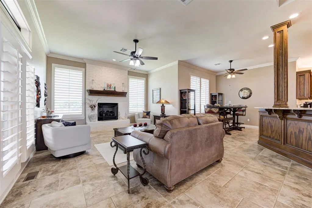 Photo 12 — 301 Carmel Valley Way, Edmond, OK 73025