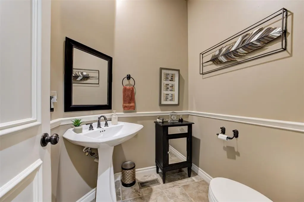 Photo 19 — 301 Carmel Valley Way, Edmond, OK 73025