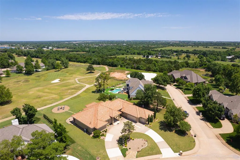 Photo 48 — 301 Carmel Valley Way, Edmond, OK 73025