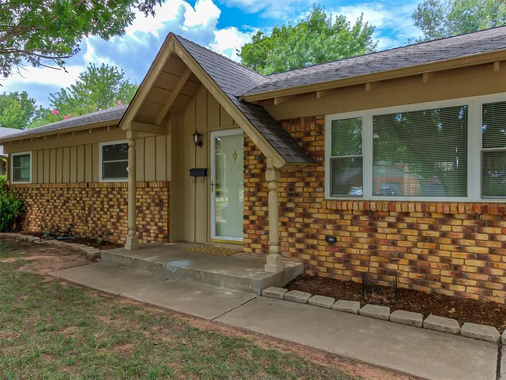 Photo 37 — 9917 Village Drive, The Village, OK 73120