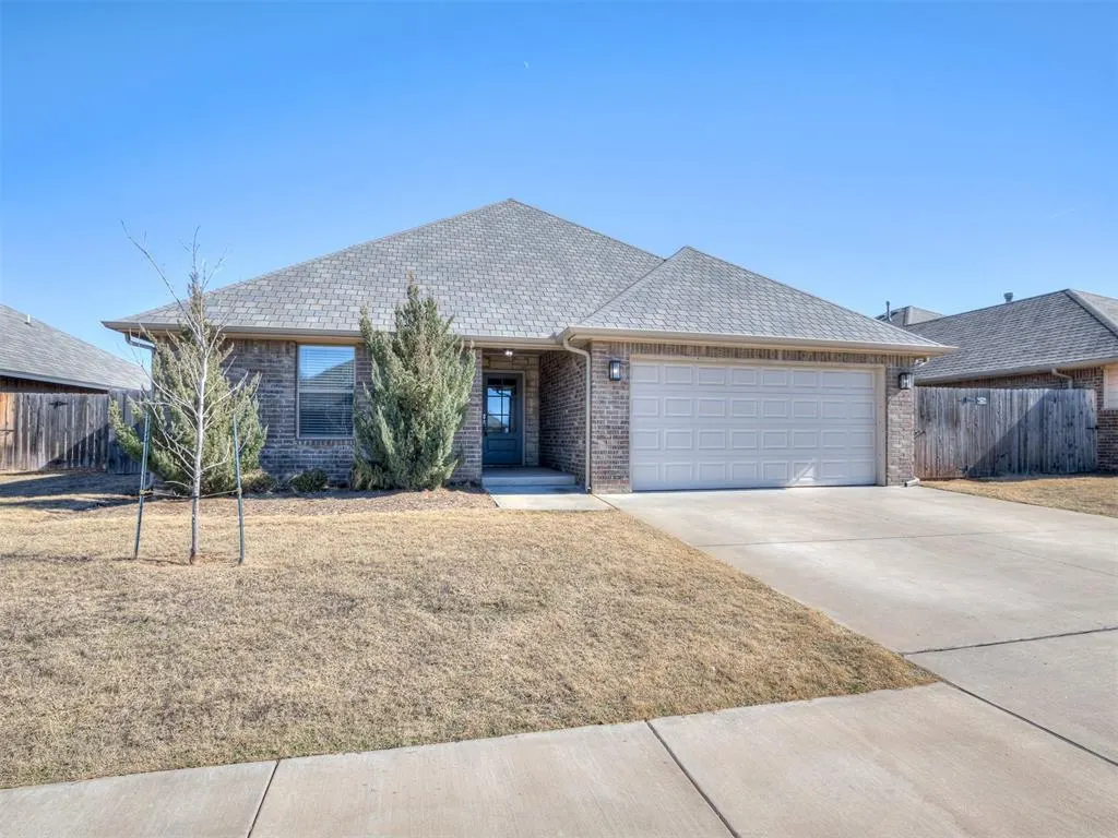 Photo 3 — 16708 Doyle Drive, Edmond, OK 73012