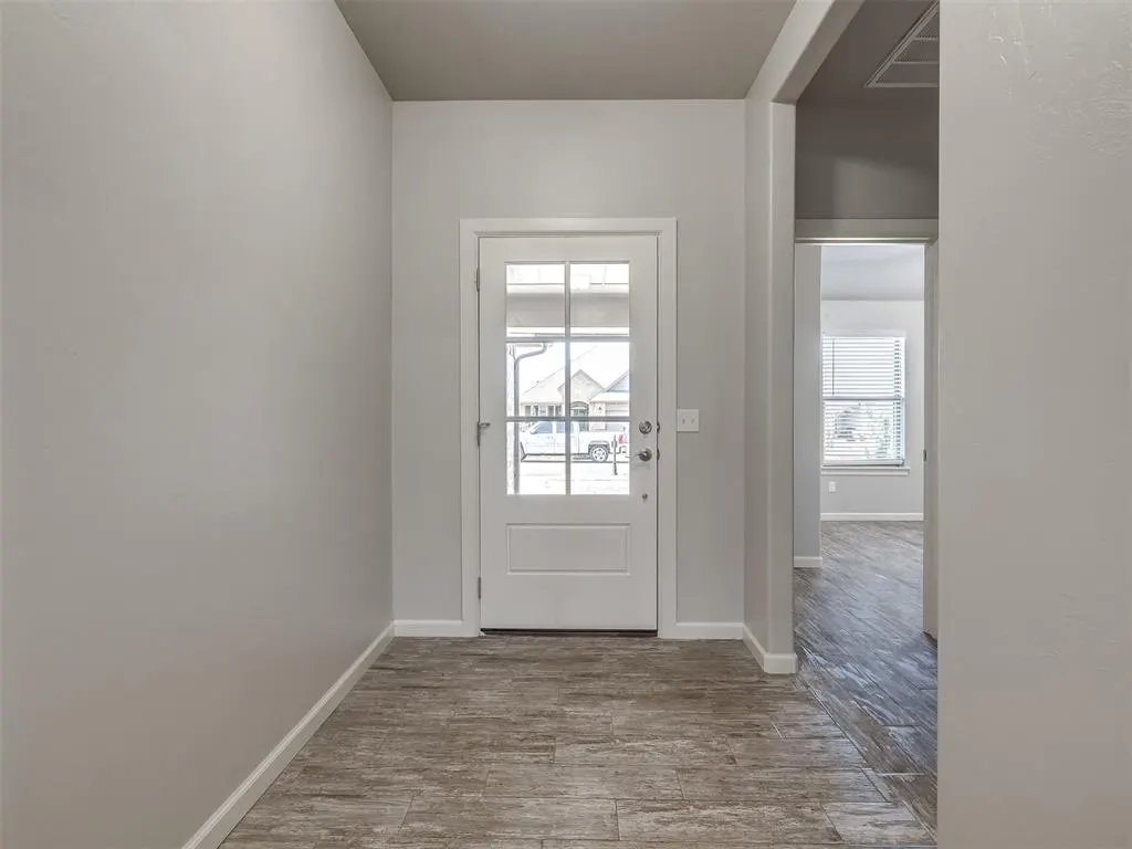 Photo 8 — 16708 Doyle Drive, Edmond, OK 73012