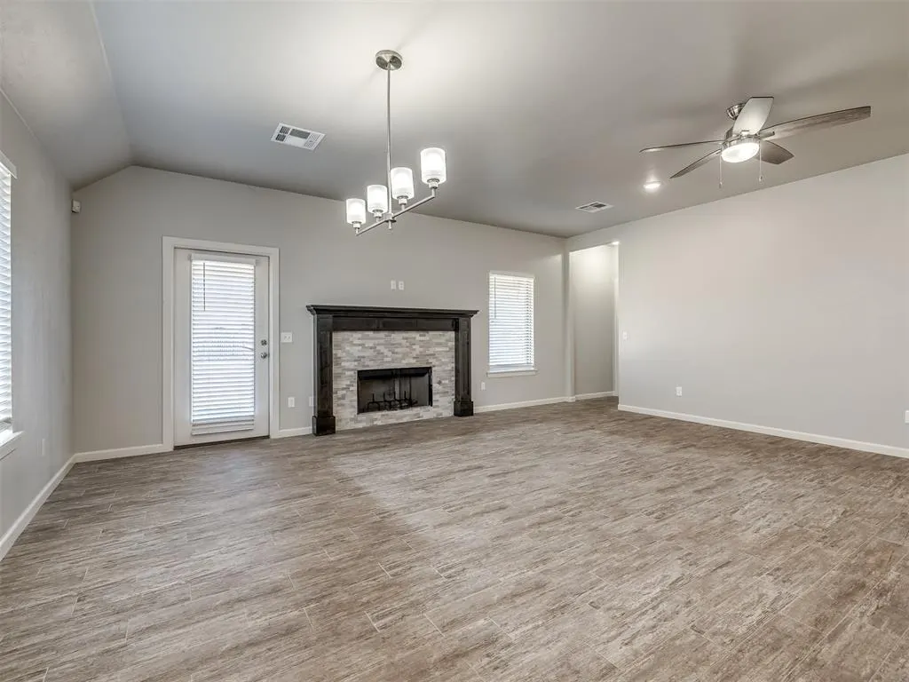 Photo 11 — 16708 Doyle Drive, Edmond, OK 73012