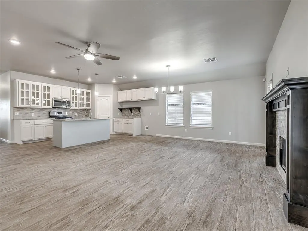 Photo 12 — 16708 Doyle Drive, Edmond, OK 73012