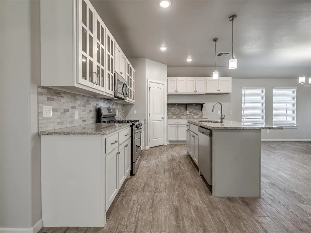 Photo 17 — 16708 Doyle Drive, Edmond, OK 73012