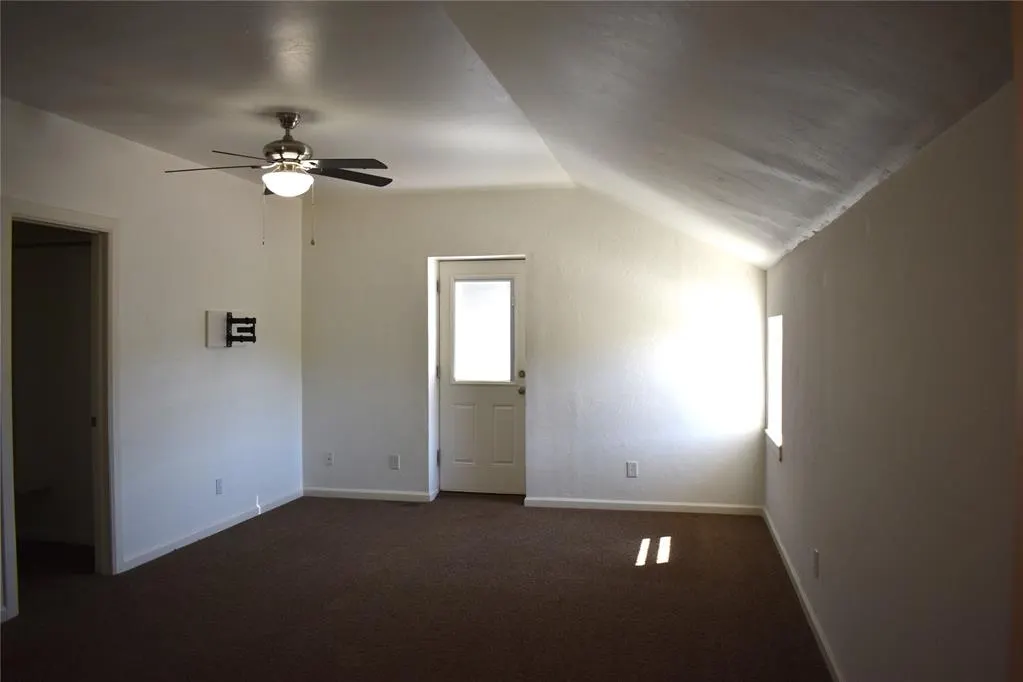 Photo 8 — 1020 S Morgan, Blanchard, OK 73010
