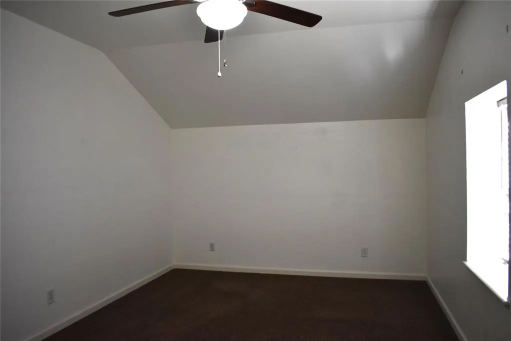Photo 10 — 1020 S Morgan, Blanchard, OK 73010