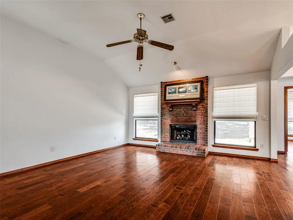 Photo 4 — 1720 Oriole Court, Norman, OK 73071