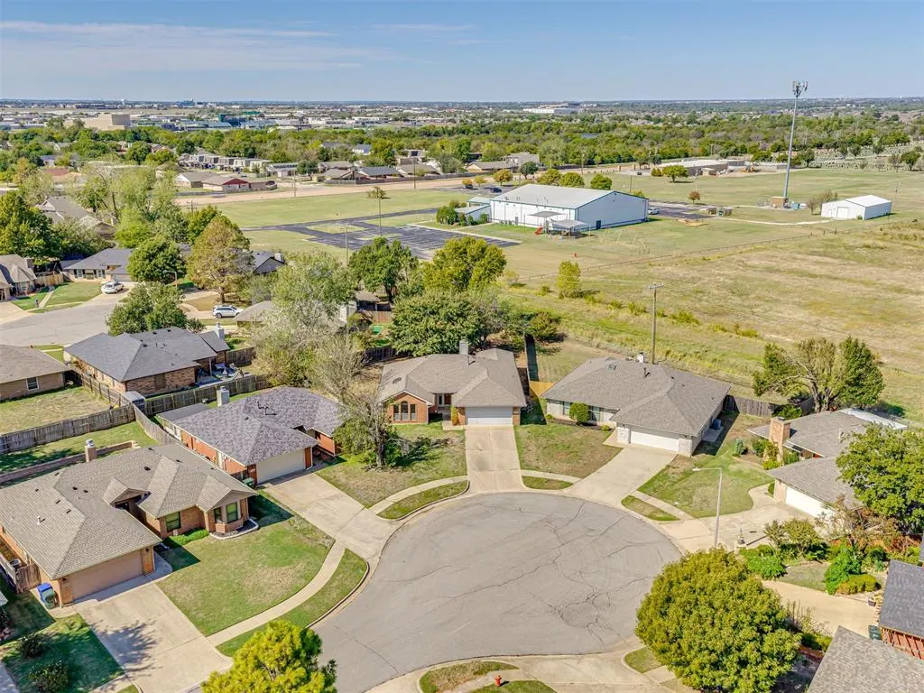 Photo 35 — 1720 Oriole Court, Norman, OK 73071