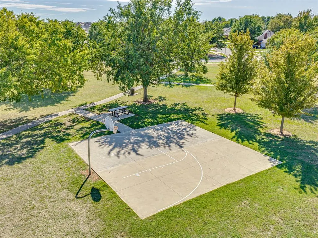 Photo 39 — 1720 Oriole Court, Norman, OK 73071