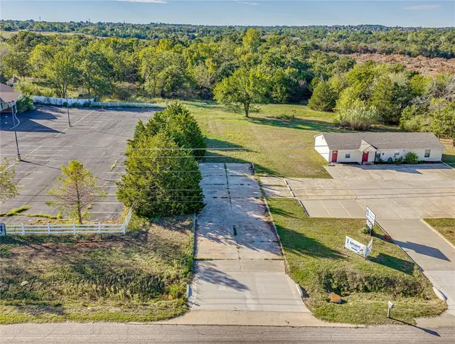 Photo 7 — NE 23rd Street, Choctaw, OK 73020