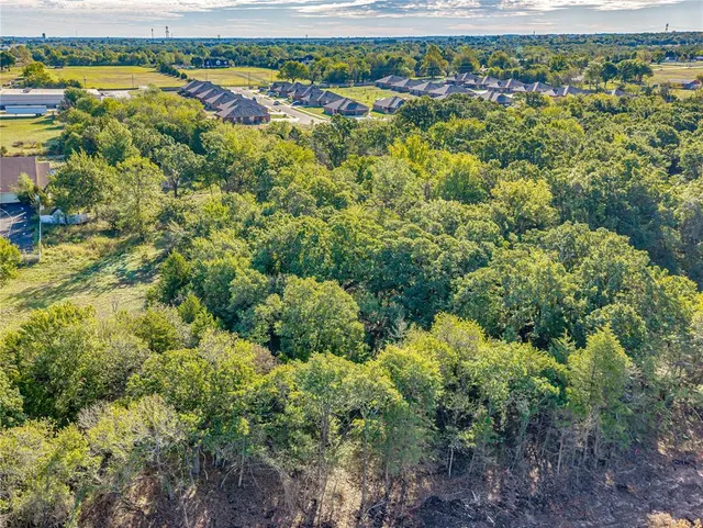 Photo 8 — NE 23rd Street, Choctaw, OK 73020