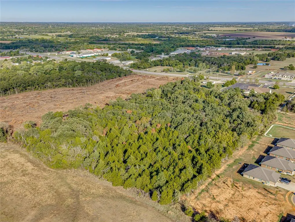 Photo 10 — NE 23rd Street, Choctaw, OK 73020