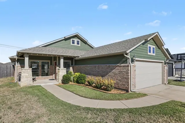Photo 2 — 16149 Quiet Storm Drive, Oklahoma City, OK 73170