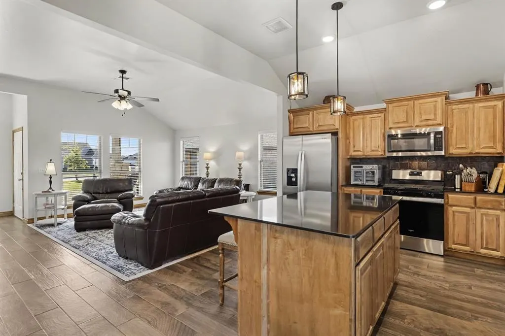 Photo 12 — 16149 Quiet Storm Drive, Oklahoma City, OK 73170