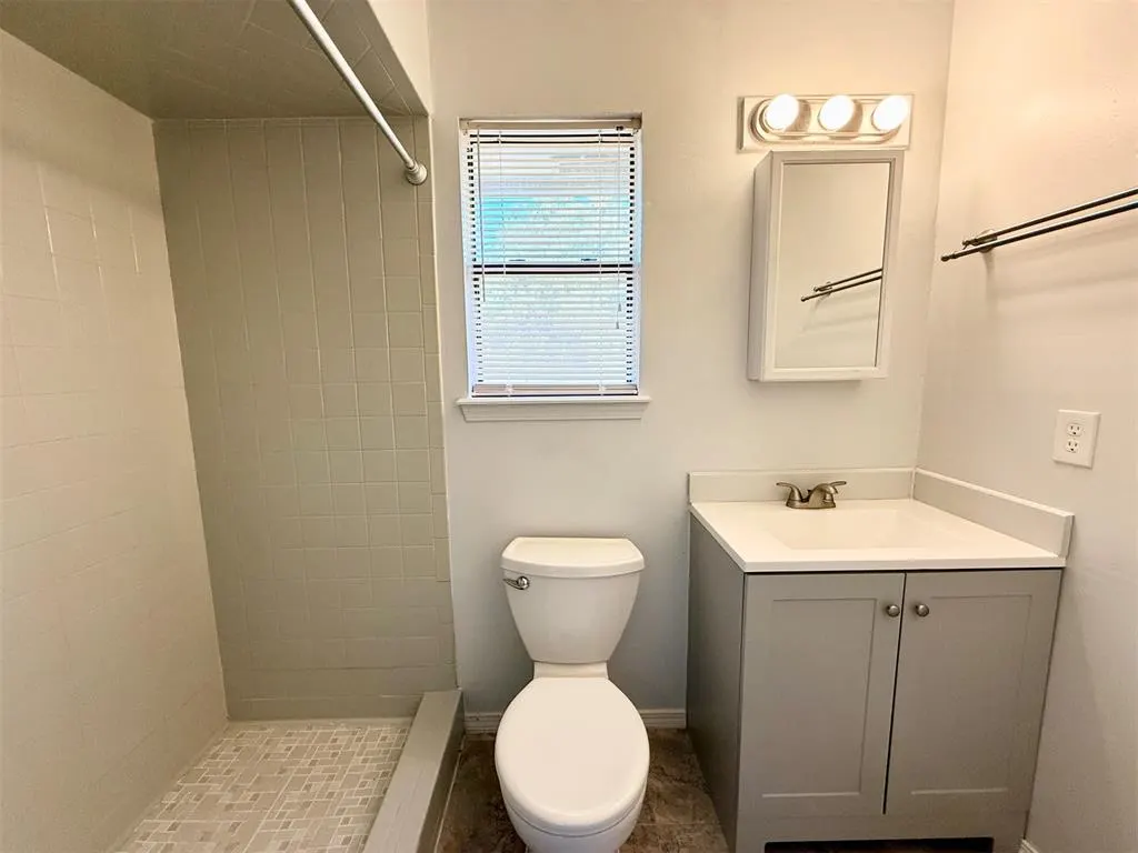 Photo 11 — 3608 Peregrine Drive, Norman, OK 73072