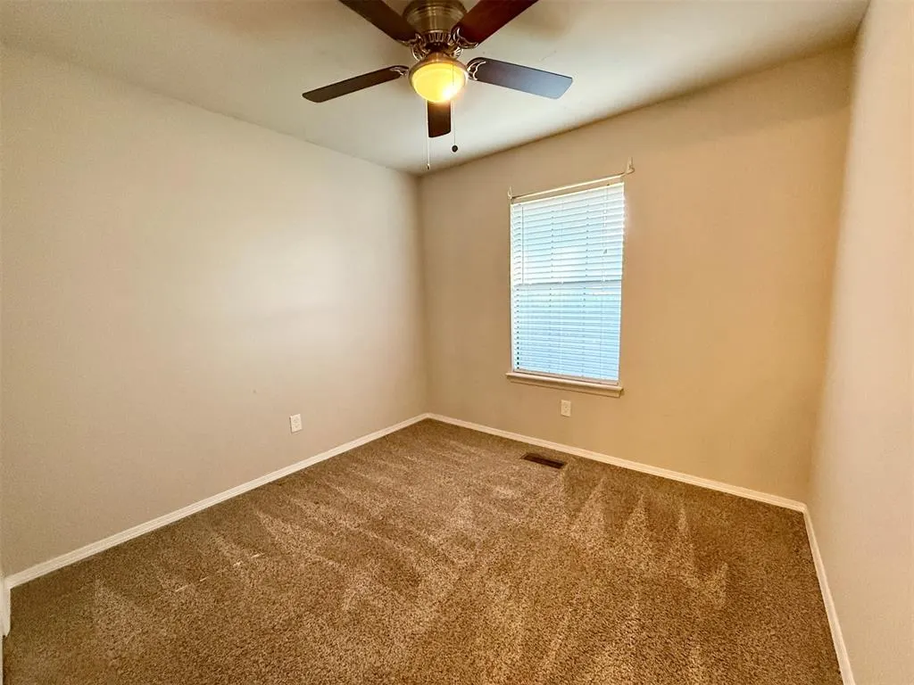 Photo 14 — 3608 Peregrine Drive, Norman, OK 73072