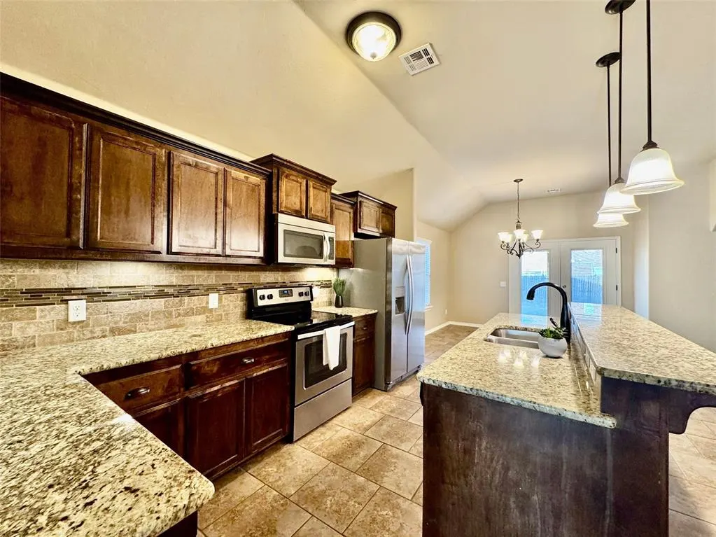 Photo 12 — 19516 Taggert Drive, Oklahoma City, OK 73012
