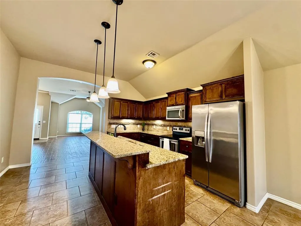Photo 13 — 19516 Taggert Drive, Oklahoma City, OK 73012