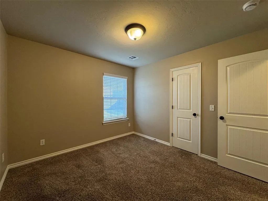 Photo 33 — 19516 Taggert Drive, Oklahoma City, OK 73012