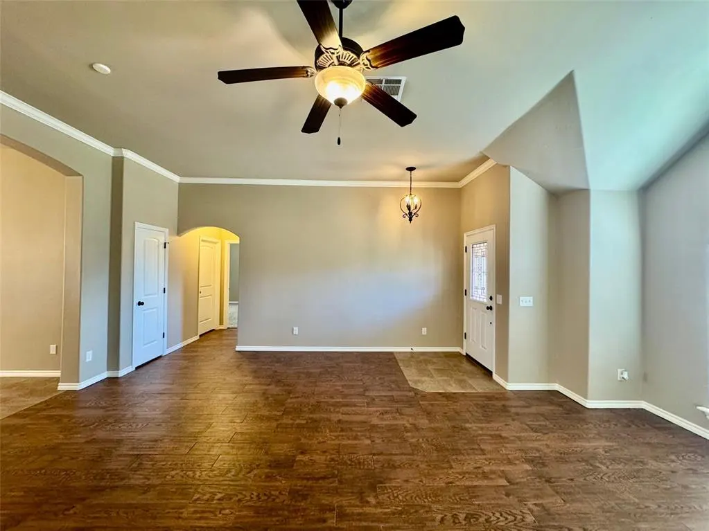 Photo 4 — 19516 Taggert Drive, Oklahoma City, OK 73012