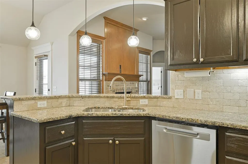 Photo 9 — 413 SW 170th Street, Oklahoma City, OK 73170