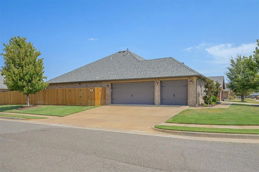 Photo 45 — 413 SW 170th Street, Oklahoma City, OK 73170