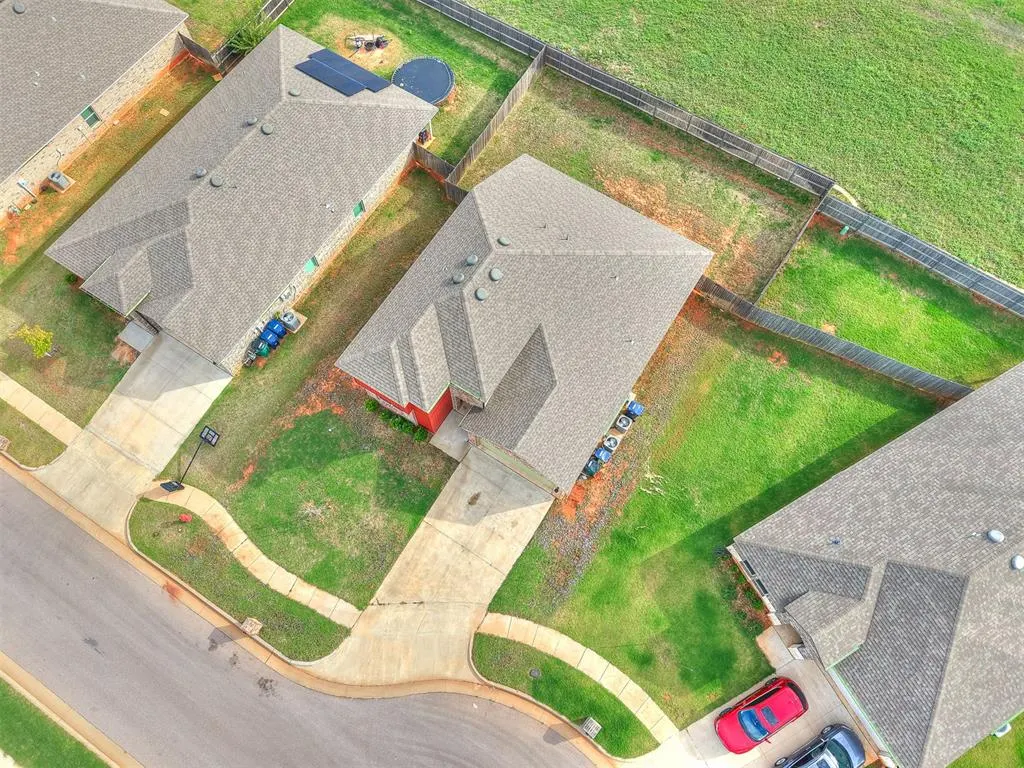 Photo 46 — 10516 NW 24th Street, Yukon, OK 73099